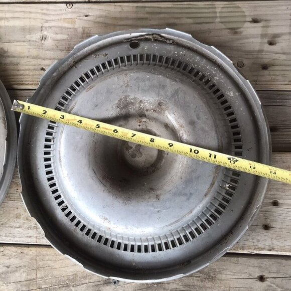 Pair of Vintage 1970’s? Buick Hubcaps 14” Wheel Cover Lot 2 - Picture 8 of 8